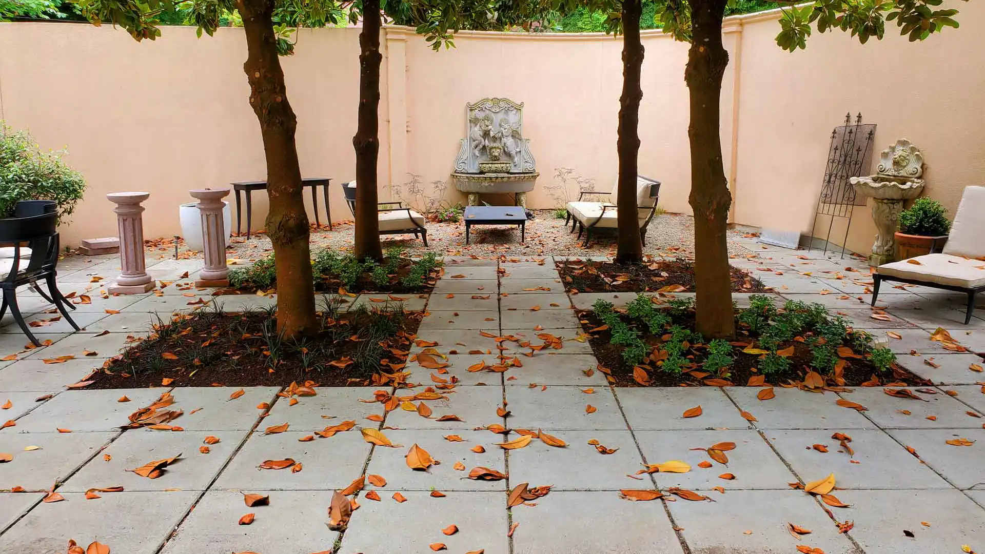 unique yard