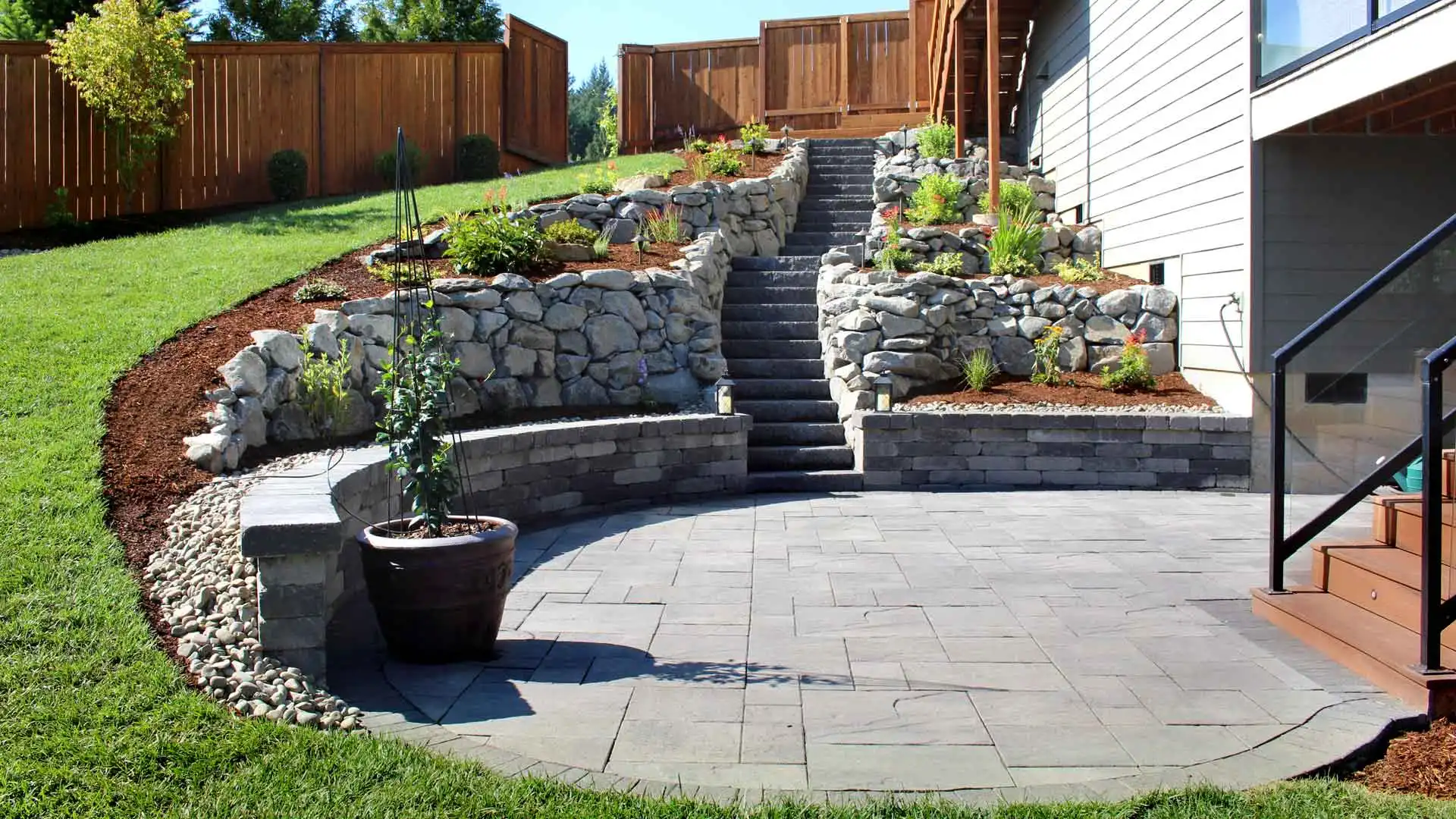 retaining wall